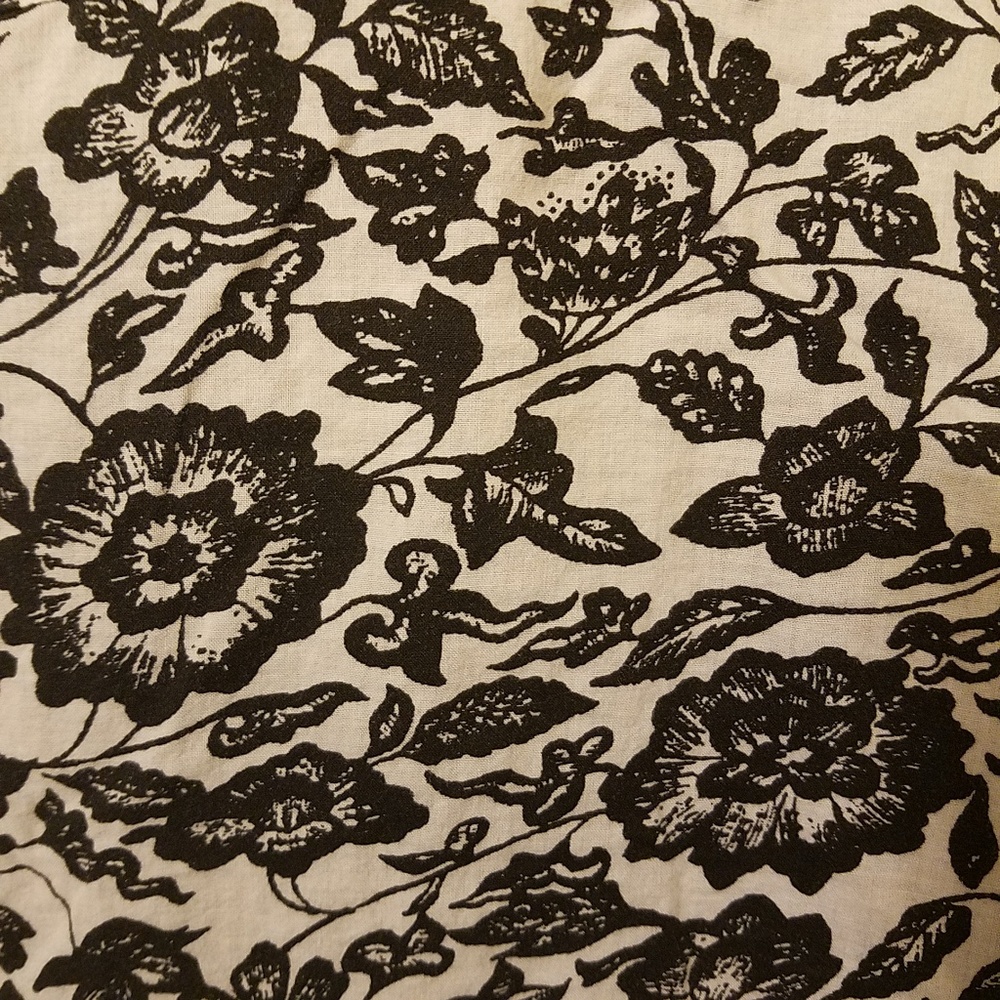 V Neck Button Down Longsleeve Blouse - image 5